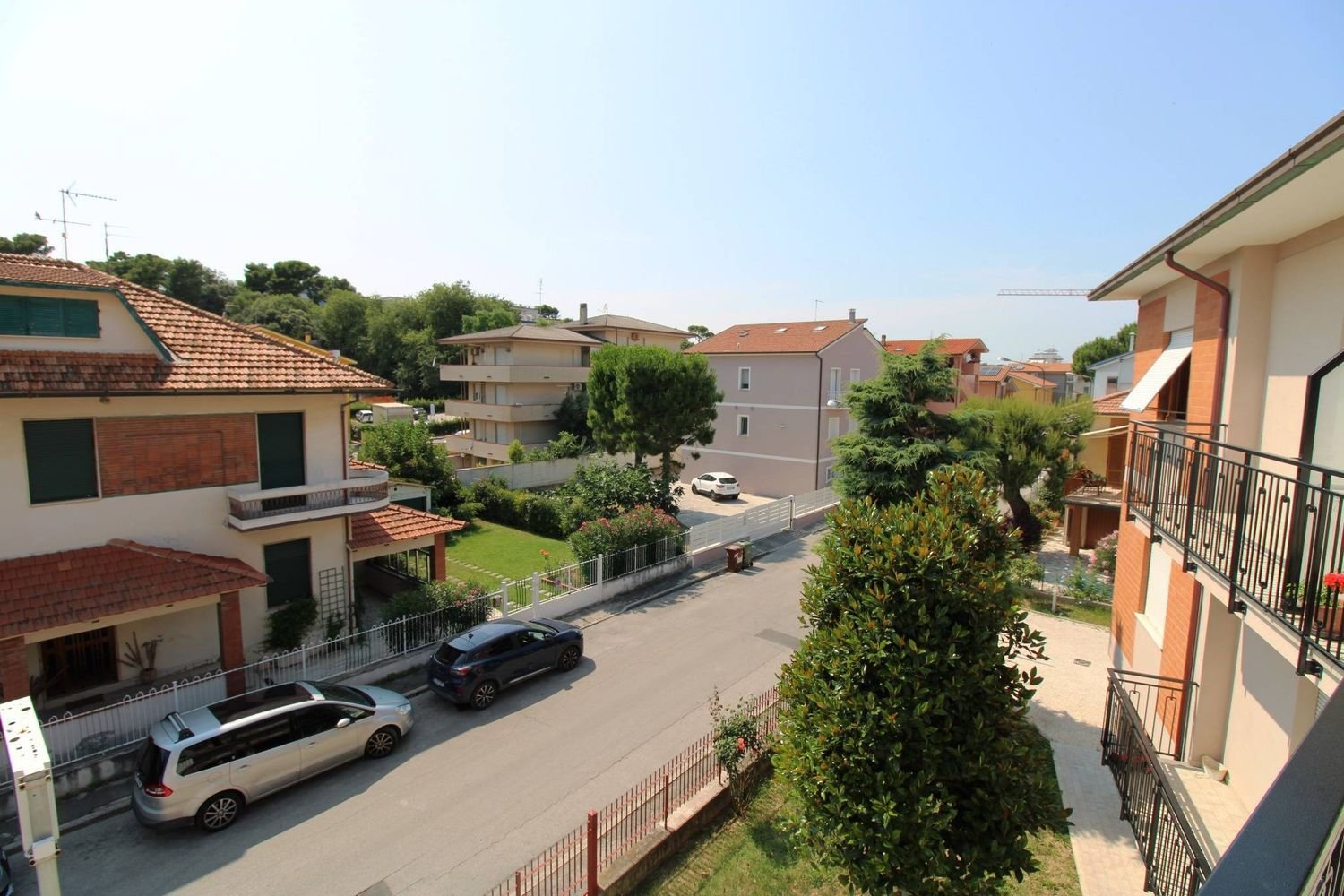 4 bedrooms Apartment in Civitanova Marche, Italy No. 351507
