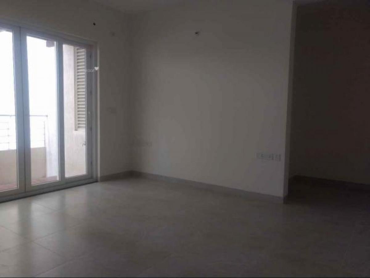 Casa de 4 dormitorios en Bangalore, India No. 44027