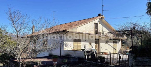 4 bedrooms House in Arpino, Italy No. 92575 18