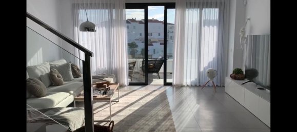 Villa T4 em Fuengirola, Spain N.º 261119 3