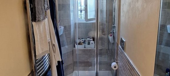 5 rooms Apartment in Florence, Italy No. 204334 20