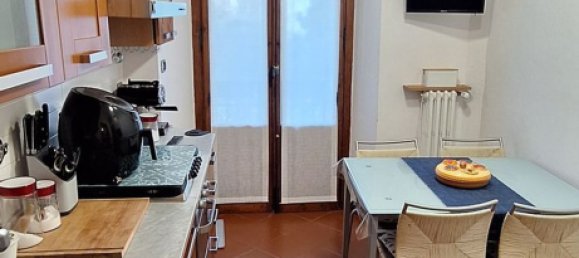5 rooms Apartment in Florence, Italy No. 204334 26