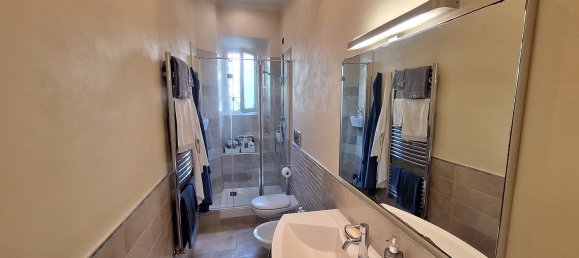 5 rooms Apartment in Florence, Italy No. 204334 19