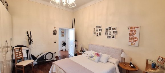 5 rooms Apartment in Florence, Italy No. 204334 17