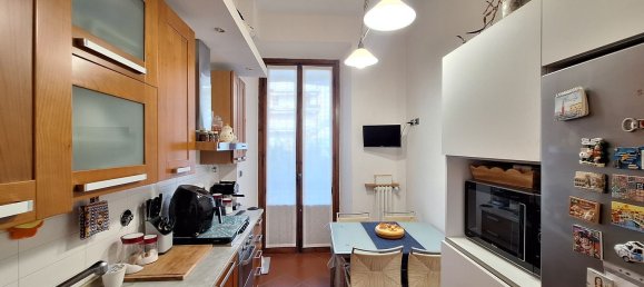 5 rooms Apartment in Florence, Italy No. 204334 27