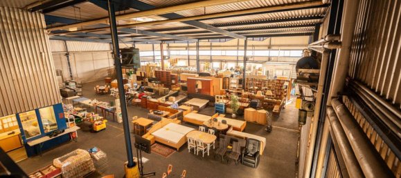 Lagerhaus in Wiener Neustadt, Austria 840m², Nr. 63164 36