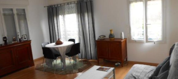 2 bedrooms Apartment in Orleans, France No. 66043 8