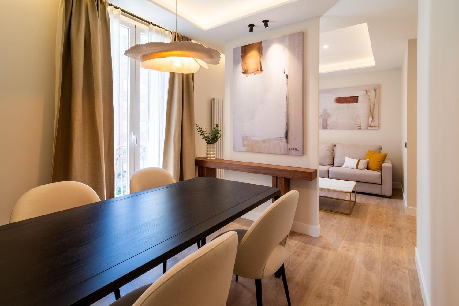 2 bedrooms Apartment in Madrid, Spain No. 82353