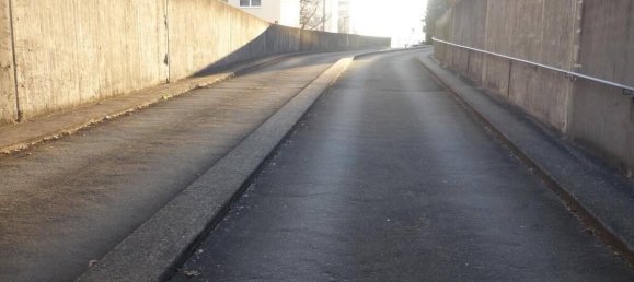  Parking in Nuremberg, Germany No. 144279 3