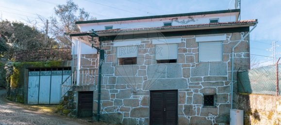 Casa T3 em Oliveira do Douro, Portugal N.º 20547 6