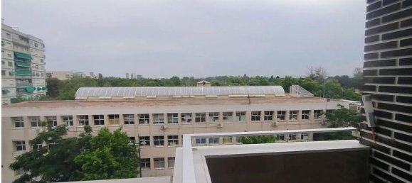 3 bedrooms Apartment in Valencia, Spain No. 190913 4