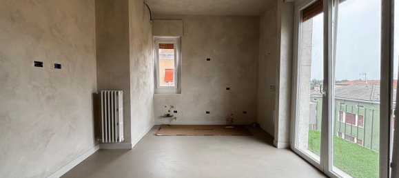 Apartamento de 2 divisões em Brescia, Italy N.º 335579 2