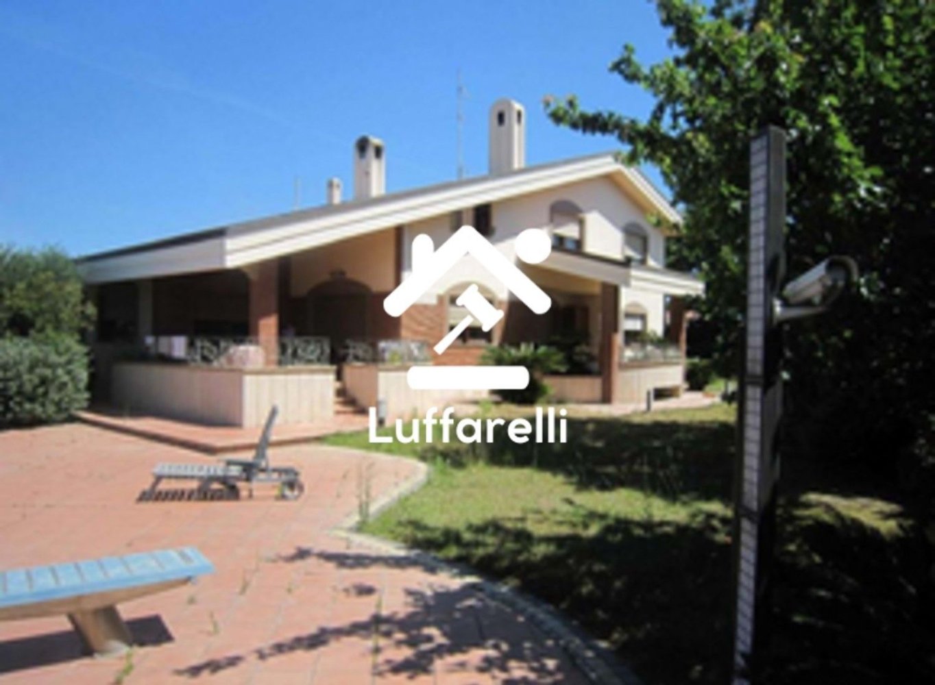 14غرفة منزل في Ardea, Italy رقم 193698