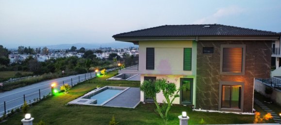 4 bedrooms Property in Kusadasi, Turkey No. 22468 4