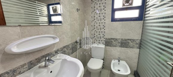 Здание 8026.8м² в Tourist Club Area, ОАЭ № 40215 14