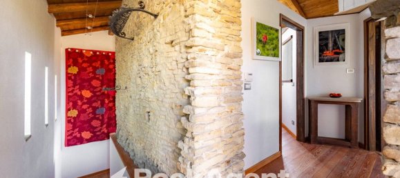 Вилла с 3 спальнями в Синио, Италия № 292200 17