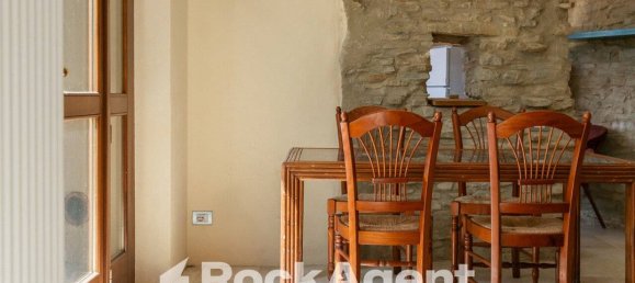 Вилла с 3 спальнями в Синио, Италия № 292200 9