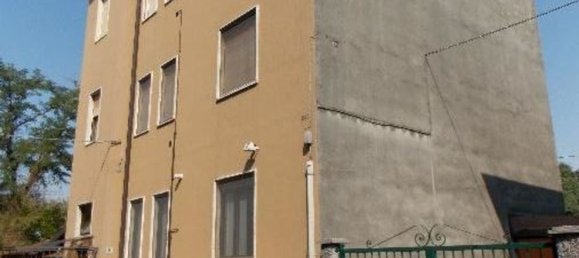 3 rooms Apartment in Locate di Triulzi, Italy No. 87408 3