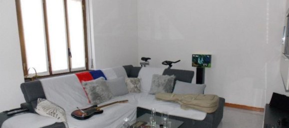 3 rooms Apartment in Locate di Triulzi, Italy No. 87408 8
