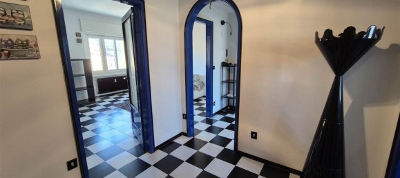 Apartamento de 3 habitaciónes en Trieste, Italy No. 185825 39