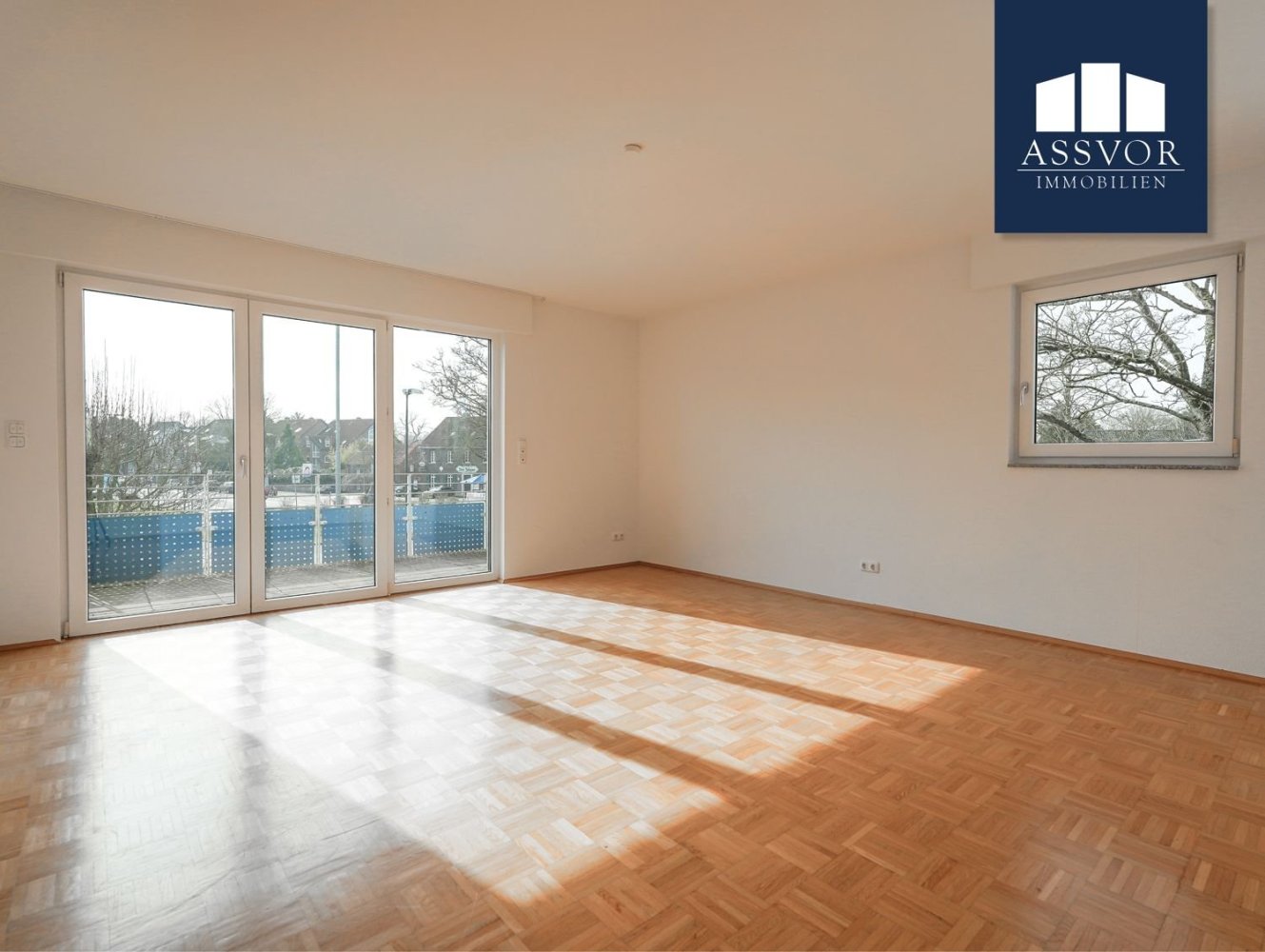 3-salle Appartement à Dusseldorf, Germany No. 89980