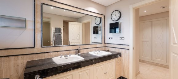 3 chambres Appartement à Marbella, Spain No. 136405 35