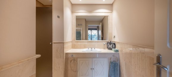 3 chambres Appartement à Marbella, Spain No. 136405 33