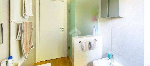 3 Schlafzimmer Penthouse in Arese, Italy, Nr. 24862 26