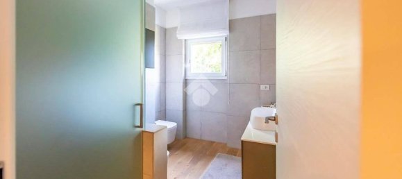 3 Schlafzimmer Penthouse in Arese, Italy, Nr. 24862 19