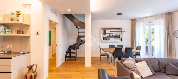 3 Schlafzimmer Penthouse in Arese, Italy, Nr. 24862 10