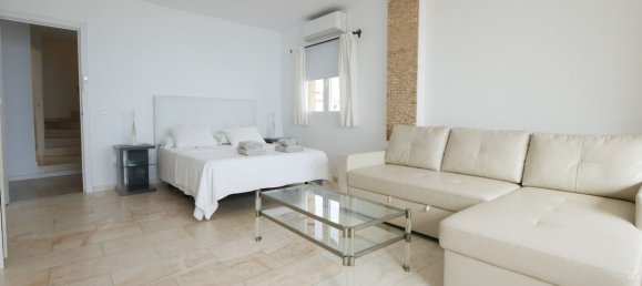 3 bedrooms Apartment in Marbella, Spain No. 37178 13