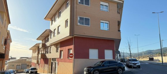 4 Schlafzimmer Wohnung in Castalla, Spain, Nr. 126942 3