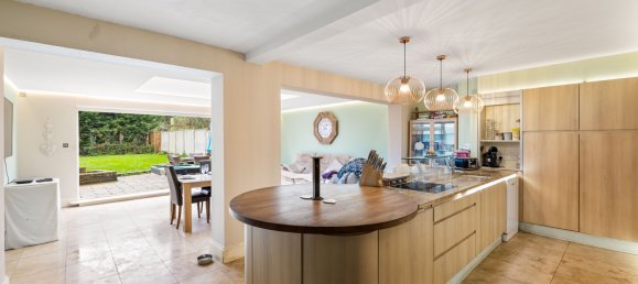 Casa T4 em Horley, United Kingdom N.º 981 16