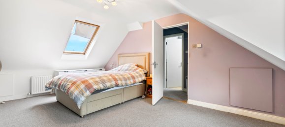 Casa T4 em Horley, United Kingdom N.º 981 27