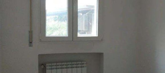 4-salle Appartement à Biandronno, Italy No. 5455 13