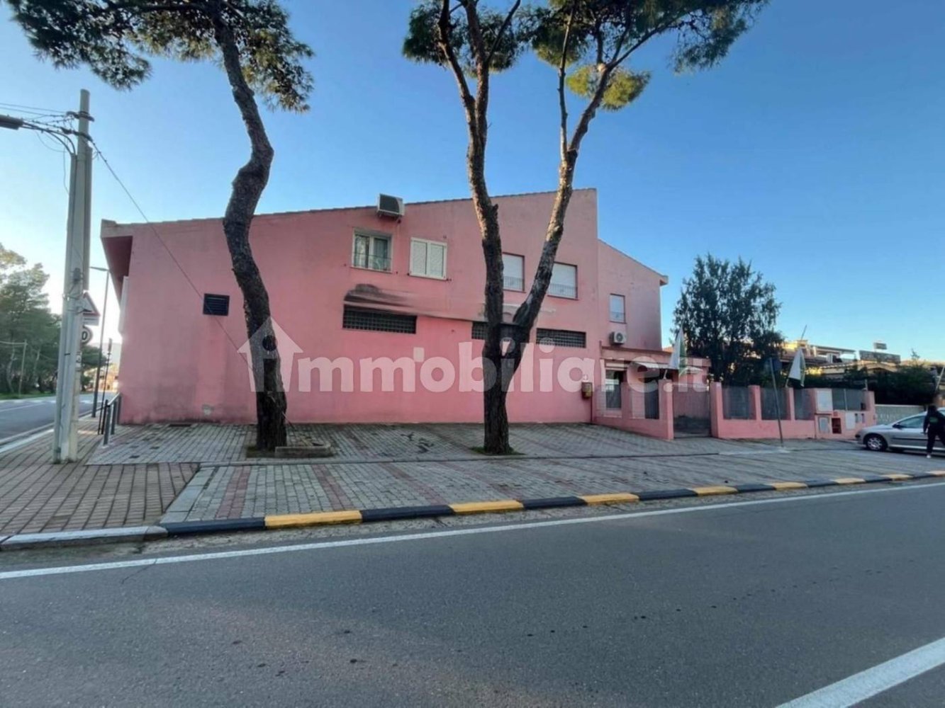 668m² Commercial property in Sardinia, Italy No. 315081