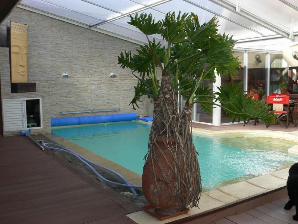 4 bedrooms House in Mar del Plata, Argentina No. 100462