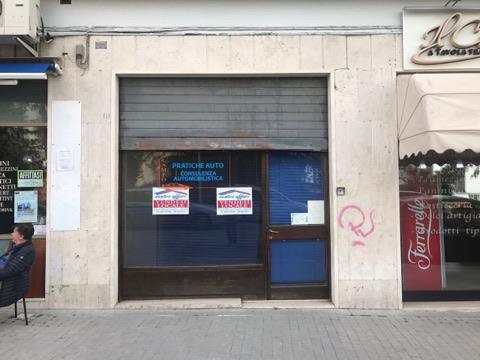 1 room Commercial property in Campobasso, Italy No. 64889