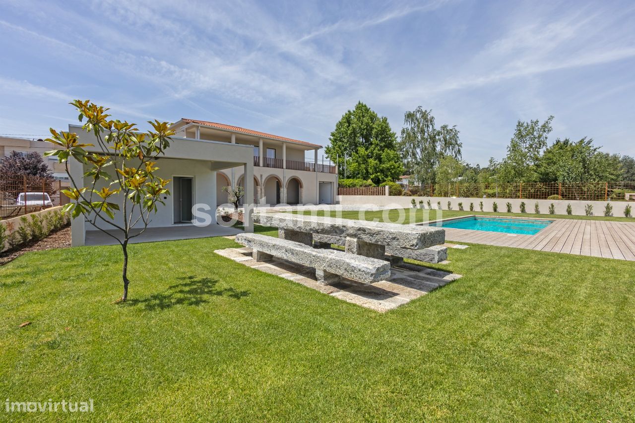 5 غرف نوم منزل في Felgueiras, Portugal رقم 42803