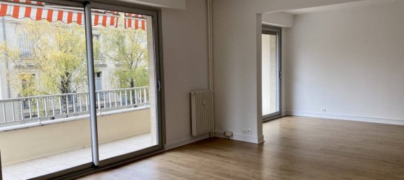 2 chambres Appartement à Reims, France No. 49866 2