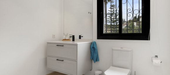 5 Schlafzimmer Villa in El Paraiso, Spain, Nr. 146537 31