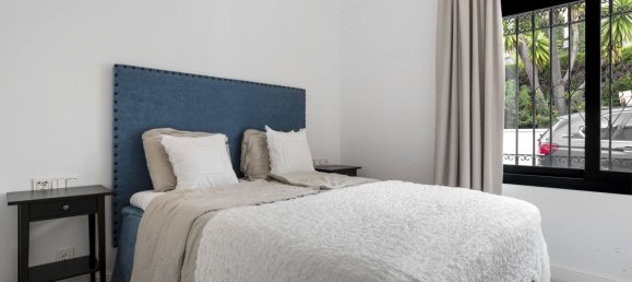 5 Schlafzimmer Villa in El Paraiso, Spain, Nr. 146537 24