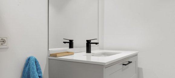 5 Schlafzimmer Villa in El Paraiso, Spain, Nr. 146537 29