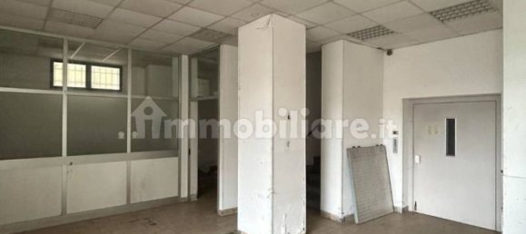 5 rooms Warehouse in Varese, Italy No. 208544 13