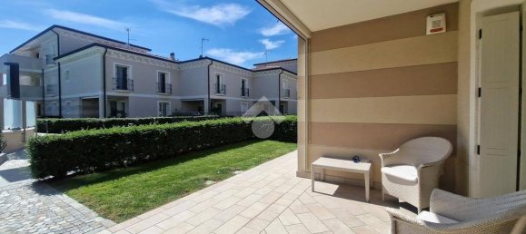 Вилла с 3 спальнями в Кьяри, Италия № 341975 4