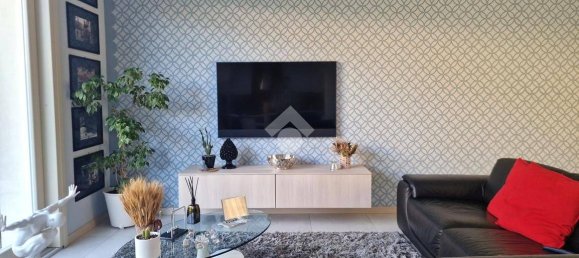 Вилла с 3 спальнями в Кьяри, Италия № 341975 11