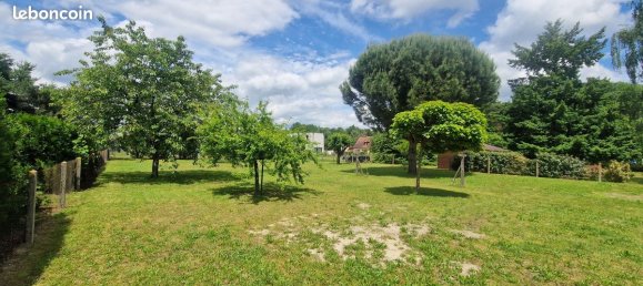 1161m² Land in Les Montils, France No. 61996 3