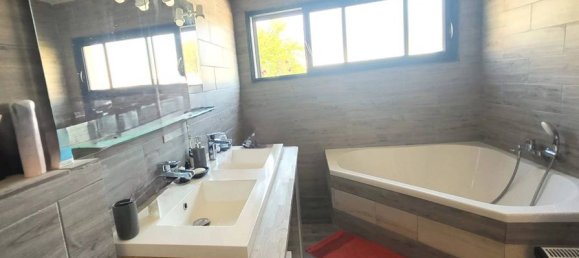 2 chambres Villa à Prunelli-di-Fiumorbo, France No. 243725 23