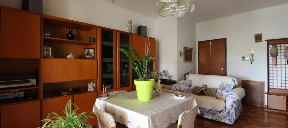Apartamento de 4 habitaciónes en Monsummano Terme, Italy No. 274860 18