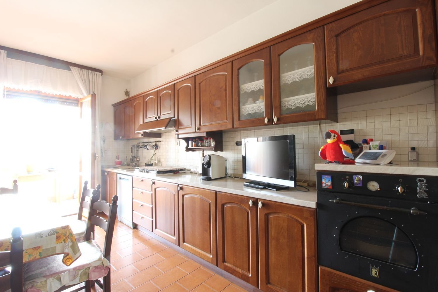 Apartamento de 4 habitaciónes en Monsummano Terme, Italy No. 274860